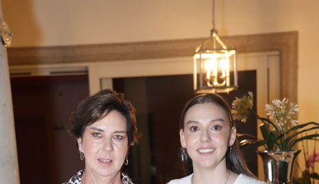  Ana Hunter y Ale Morales Hunter.