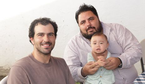  José Luis Hernández, David González y David González.