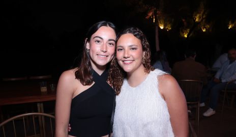  Regina González y Regina de Anda.
