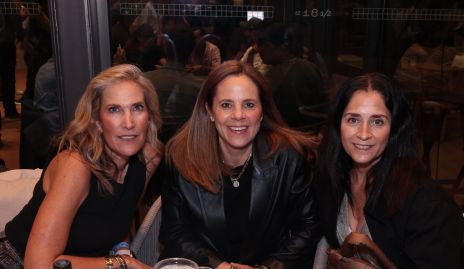  Claudia Quiroz, Paty Fernández y Verónica Conde.