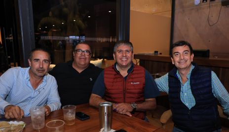  Alejandro Elizondo, Carlos Esparza, Juan Ariel Reyes y Oscar Silos.