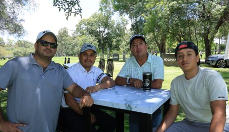  Mauricio, Pedro Matsua, Adrián Garza y Ángel Matsua.