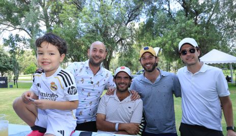  Roberto, Arturo, Anuar, Andrés y Mauricio.