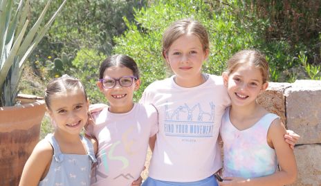  Ángeles, Gaby, Daniela y María Inés.