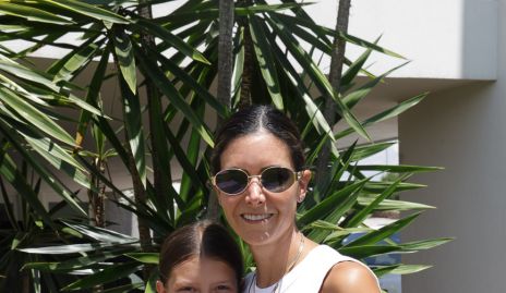  Isa Molina y Gaby Labastida.