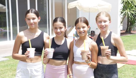 Alexia Zapata, Andrea Romero, Isa Molina y Valeria Vallejo.