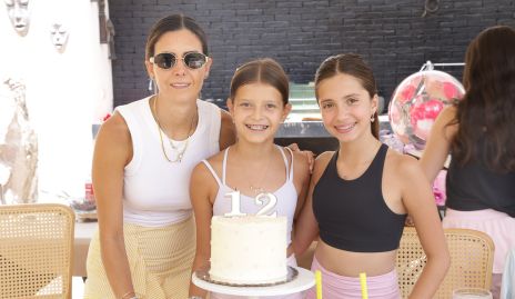  Gaby Labastida, Isa Molina y Andrea Romero.