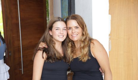  Inés Lozano y Ana Alvarado.