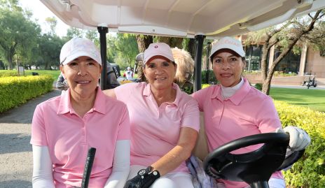  Rebeca, Rocío Dávila y Mari González.