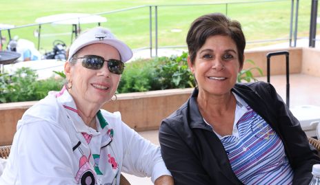  Olivia Rochín y Ana Laura Villarreal.
