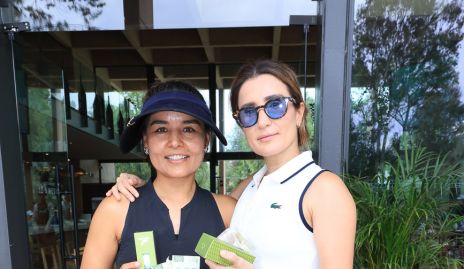  Lorena Torres y Lourdes Orozco.