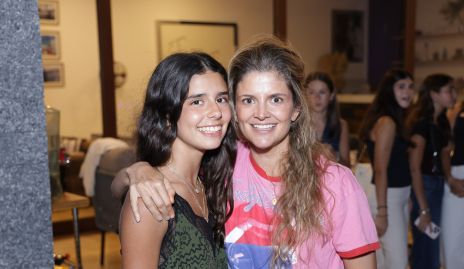  Carlota Lebrija y Lourdes López.