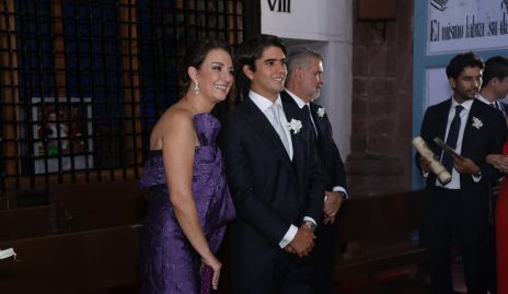  Gloria Martínez con su hijo Juan Pablo Leiva.