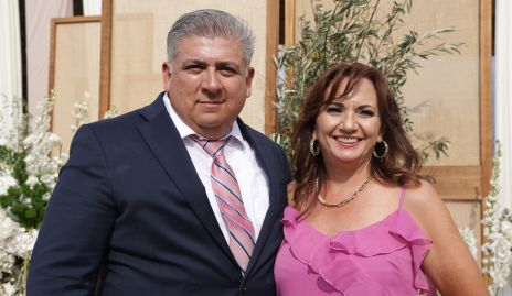  Carlos Guevara y Estelita Stevens.