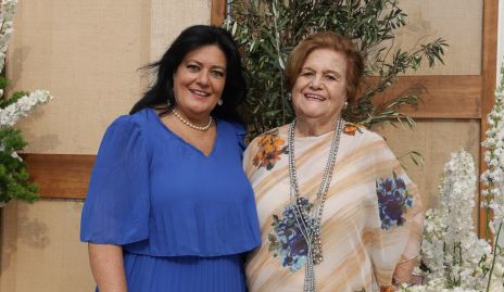  Lourdes Del Valle y Marcelle Del Valle.