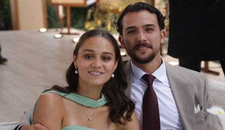  Úrsula y Santi.
