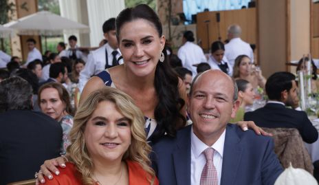  Carmenchu, María Gracia y Roberto.