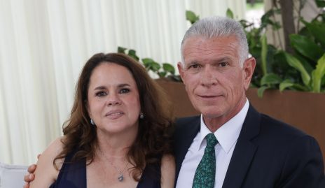  Alma Goldaracena y Cyrill Schongerr.