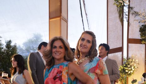 Regina Pérez y Mónica Leiva.