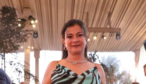  Elsa Lozano.