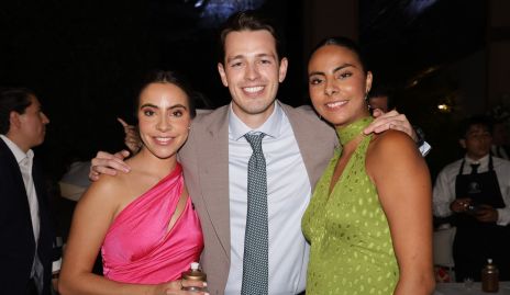  Mariana Anaya, Checo Bedolla y Ximena Anaya.