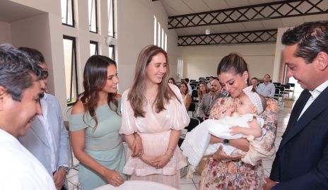  Marcela Díaz, Valeria Villarreal, Rafaela Villaseñor, Verónica Romero y Ángel Torres.
