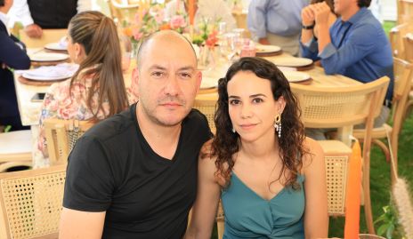  Gerardo Lomelí y María Costa.