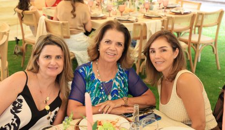  Alejandra Celis, Rosario Sánchez y Rocío Rubio.