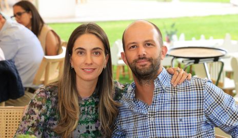  Lorena Andrés y Alejandro Abud.