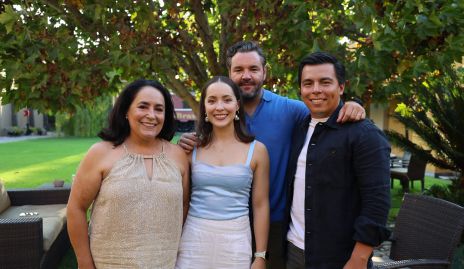  Laura Rodríguez, Lau Bravo, Luis Alberto Mahbub y Lisandro Bravo.