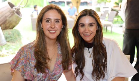  Valeria Villarreal y Gemma Loredo.