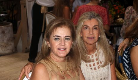  Adriana Carrera y Márgara García de Herrera.