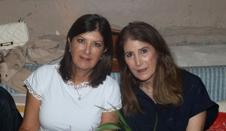  Marus Hernández y Mónica Hernández.