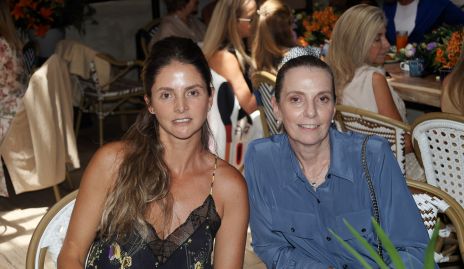  María José López y Charo Valladares.