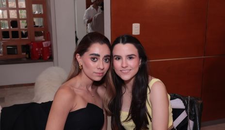  Dana Gloria y Sofía Galán.