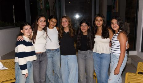  Zoé Escalante, Sofía Balbontín, Ana Isa, Inés Lozano, María Solís, Lola Sander y Ana Lucía Guerra.