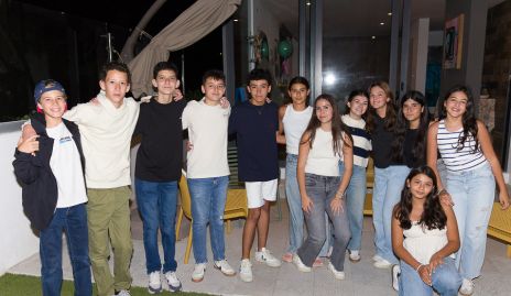  Lucas Kaufmann, Mateo Solís, Juan Pablo Saiz, Andrés González, Alis Ayún, Ana Isa, Sofía Balbontín, Zoé Escalante, María Solís, Lola Sander y Ana Lucía Guerra.