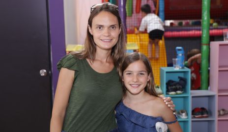  Miriam García y Carlota Trampe.