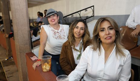  Dani Isabel, Alejandra Pérez y Fernanda Nieto.