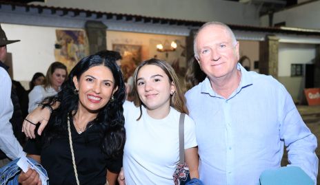  Liliana Salgado, Martina y Mauro Campiglio.