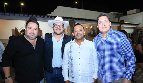  Eduardo de Alba, Gerardo, Salvador y  Daniel Zavala.