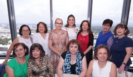  Lupita Onofre, Claudia Azuara, Martha Rivera, Claudia Martínez, Patricia Rodríguez, Laura Córdoba, Maru Robles, Claudia Hermosillo, Maru Acevedo, Rosy Sarus y Liz Rocha.