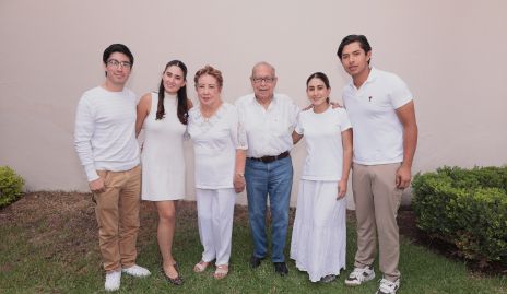  Darío Luévano, Regina Armendáriz, Rosy Gallardo, Joel Armendáriz, Daniela Armendáriz y Jorge Armendáriz.