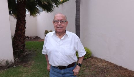  Joel Armendáriz.