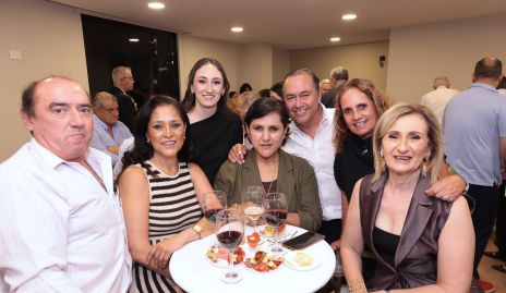  José Puente, Patricia Batres, Arantxa Cárcoba, Ruth de la Torre, Juan Carlos Valle, Mireya Payán y Ana Abando.