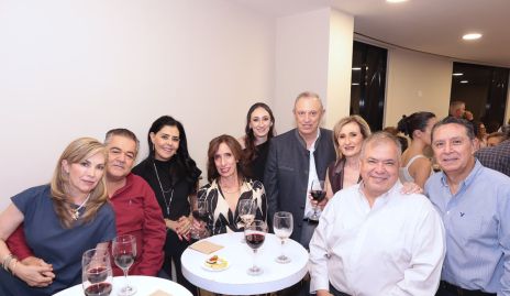  Norma Cortez, Juan Moran, Caro Mendoza, María Ávila, Arantxa Cárcoba, Félix Cárcoba, Ana Abando, Juan Natividad y Alejandro Cadena.