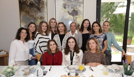  Laura Nieto, Adriana Martins, Laura del Pozo, Gabriela Lozano, Karina Navarro, Karina Ramos, Alejandra Martins, Came Stevens, Maricarmen Ayala, Cristina Ruiz, Gaby Martins y Eva Anaya.