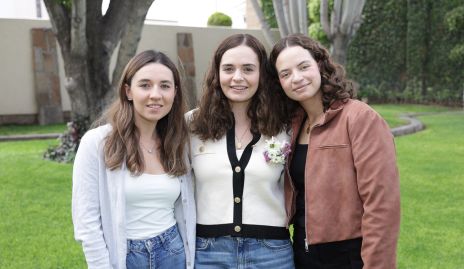  Adriana Martins, Gaby Martins y Alejandra Martins.