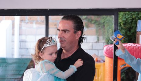  Regina y Fernando Güemes.