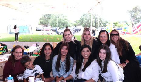  María Cansino, Lorena Cerda, Brenda de los Santos, Aida Araiza, Paola Navas, Viri Morán, Ana Pérez, Dalel Abraham y Teresa Briseño.